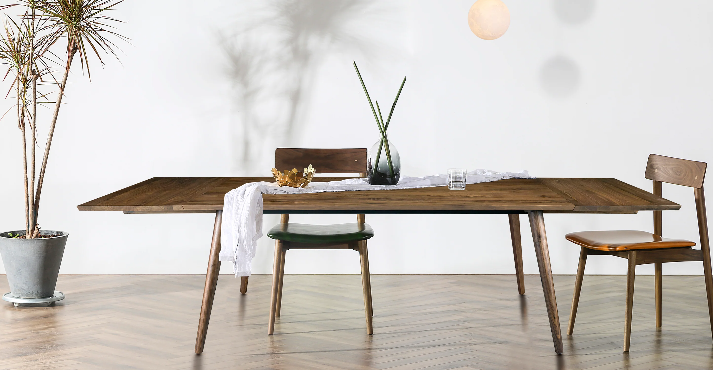 Cleo Extension Dining Table (71"-110") - Image 3