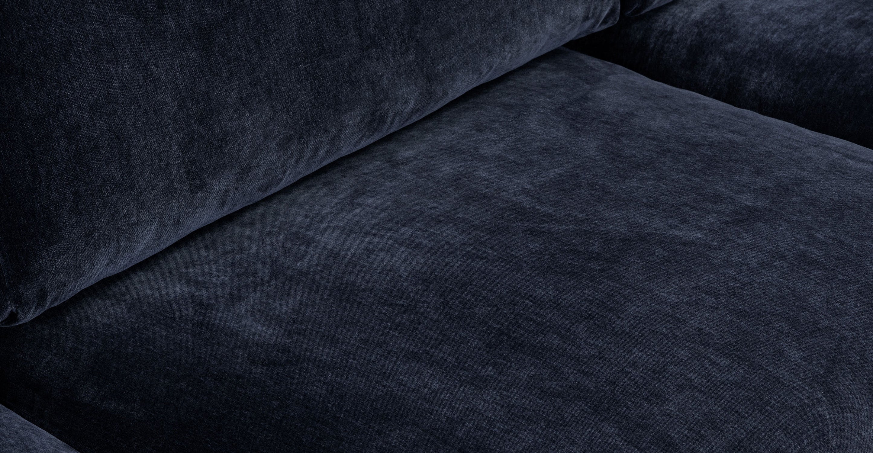 Malaga Right-Facing Sectional Sofa - Image 11