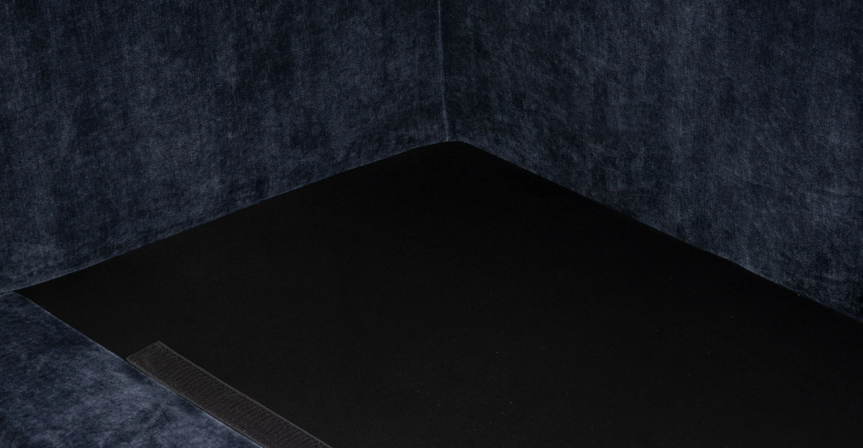 Marcel Right-Facing Corner Sectional - Image 27