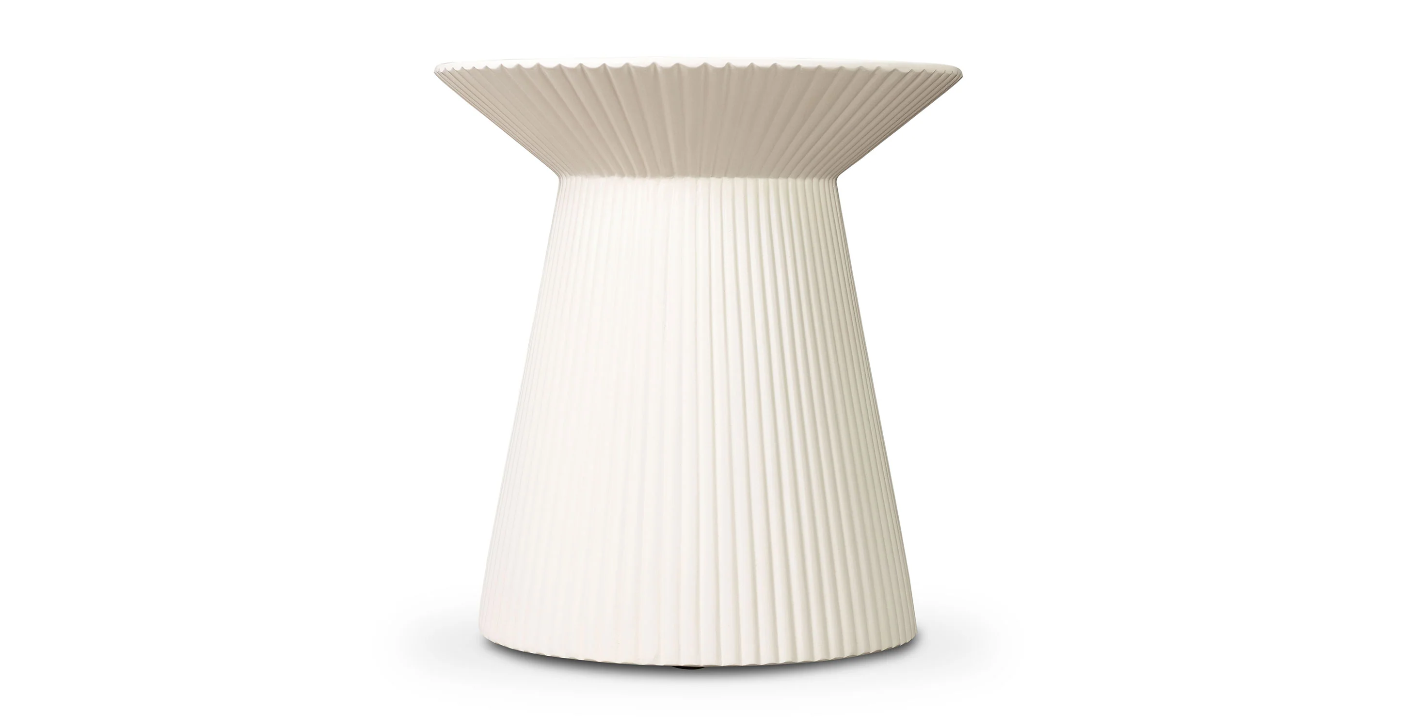 Vetra 17.5" Side Table - Image 2