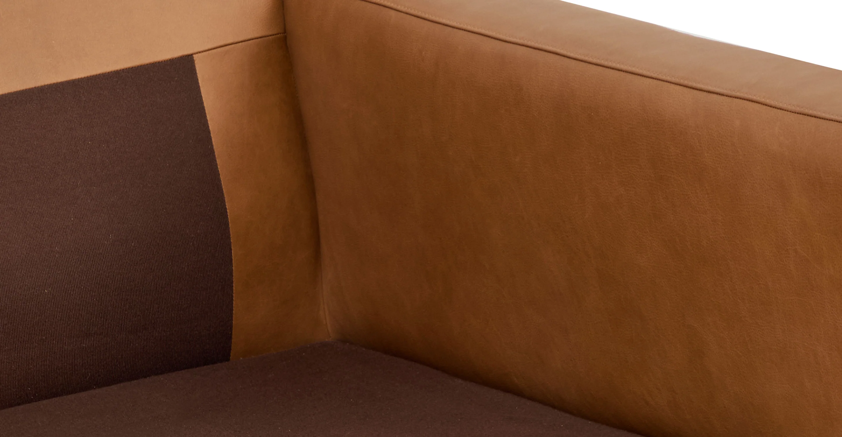 Zyon Leather Left-Facing Bumper Chaise Sectional - Image 17